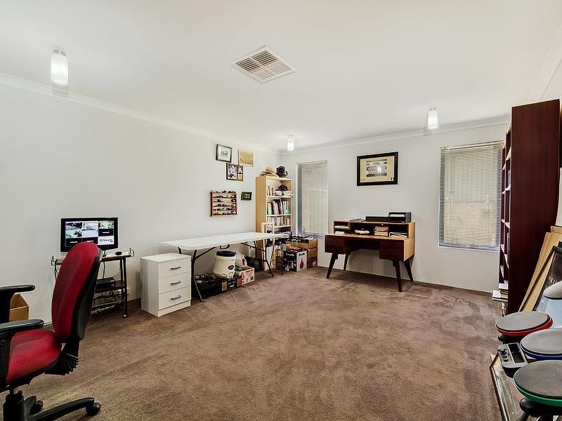3 Karangi Circle, Byford WA 6122