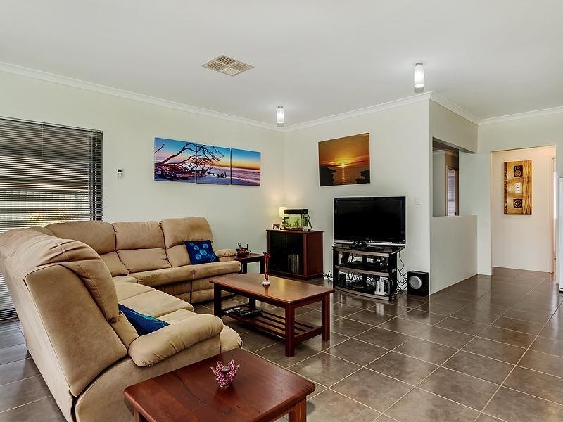 3 Karangi Circle, Byford WA 6122
