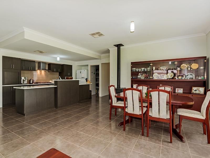 3 Karangi Circle, Byford WA 6122