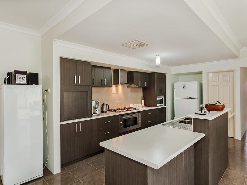 3 Karangi Circle, Byford WA 6122