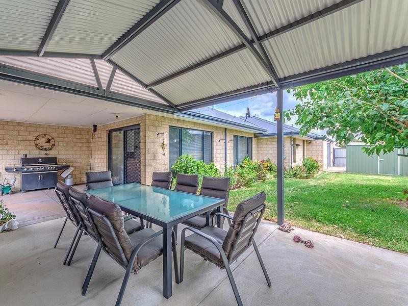 3 Karangi Circle, Byford WA 6122
