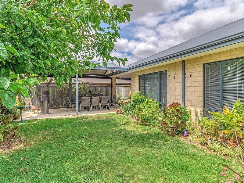 3 Karangi Circle, Byford WA 6122
