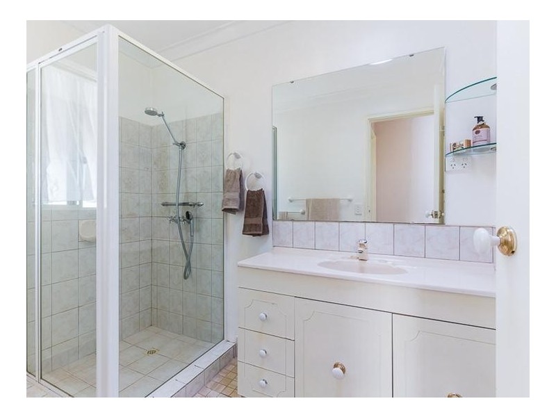 18 Clarence Road, Armadale WA 6112