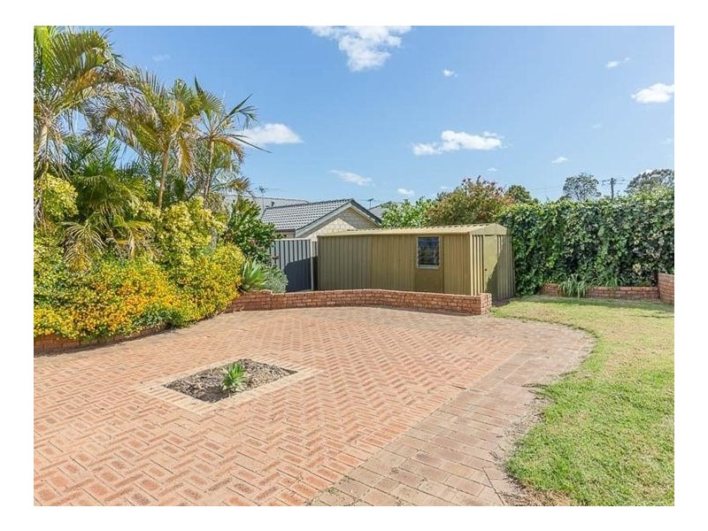 18 Clarence Road, Armadale WA 6112