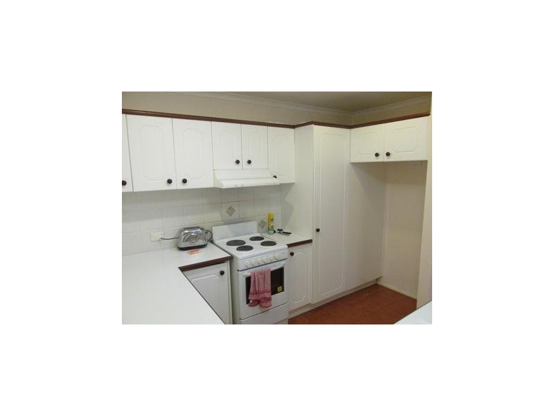 35 Kardinia Street, Macleay Island QLD 4184