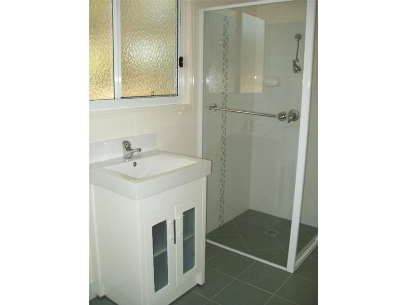 7 Ray Street, Macleay Island QLD 4184