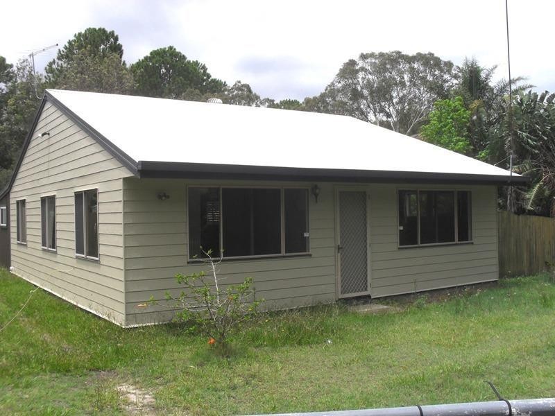 6 William Street, Macleay Island QLD 4184