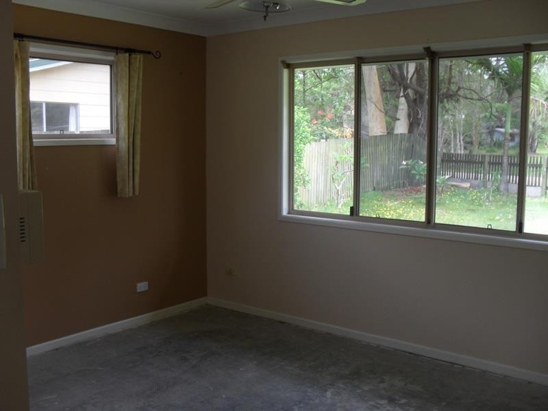 6 William Street, Macleay Island QLD 4184