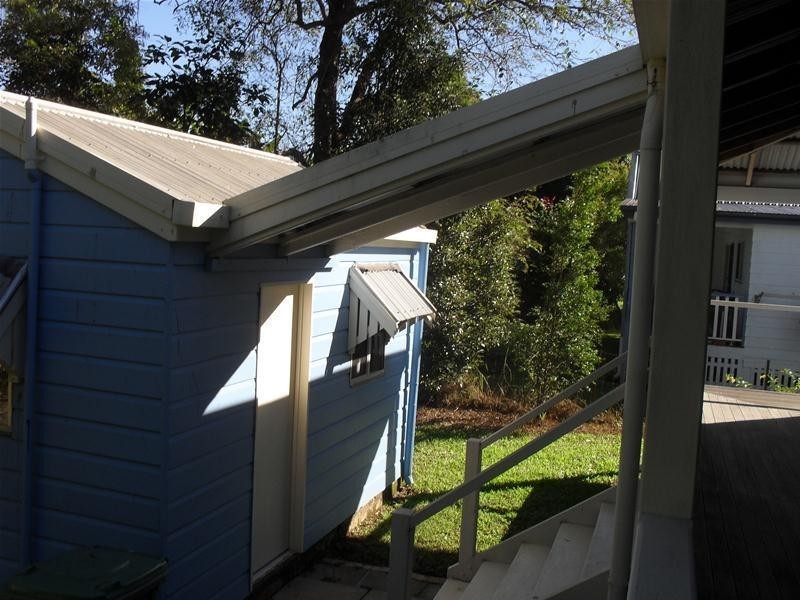 5 Betty Street, Macleay Island QLD 4184