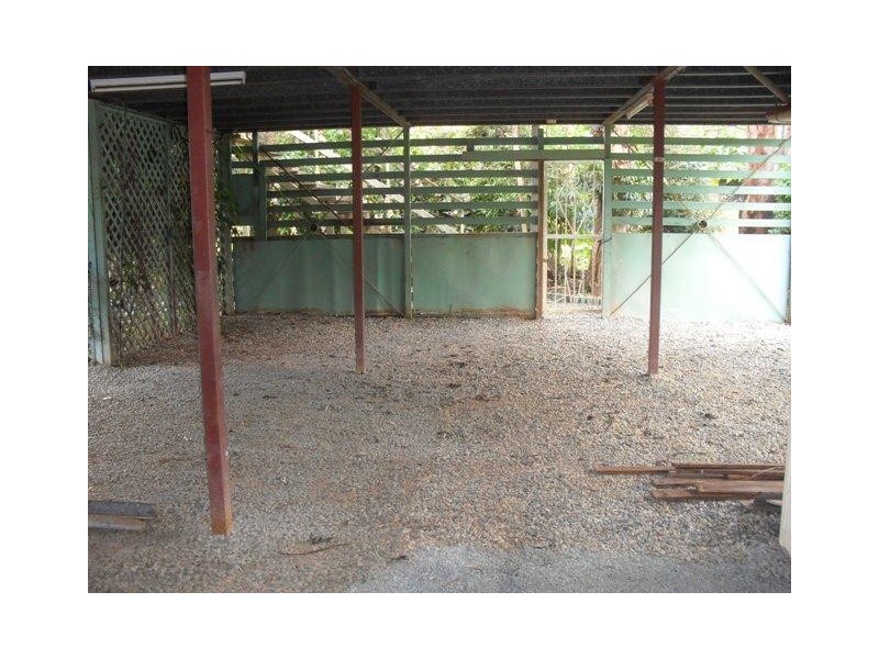 39 Western Road, Macleay Island QLD 4184