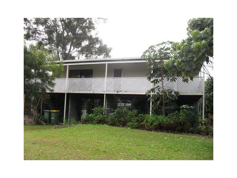 39 Western Road, Macleay Island QLD 4184