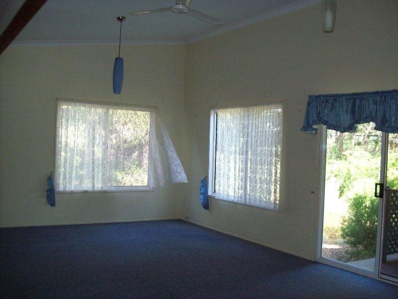 39-41 Charles Terrace, Macleay Island QLD 4184