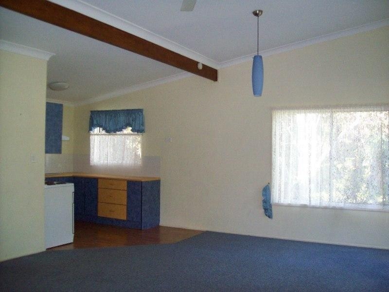 39-41 Charles Terrace, Macleay Island QLD 4184