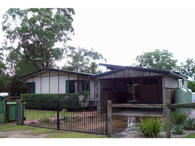 20 Kevin Street, Macleay Island QLD 4184