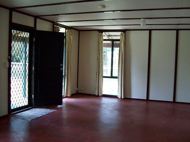 72 Coondooroopa Drive, Macleay Island QLD 4184