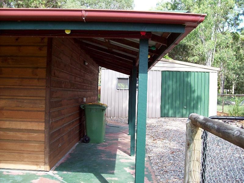 72 Coondooroopa Drive, Macleay Island QLD 4184