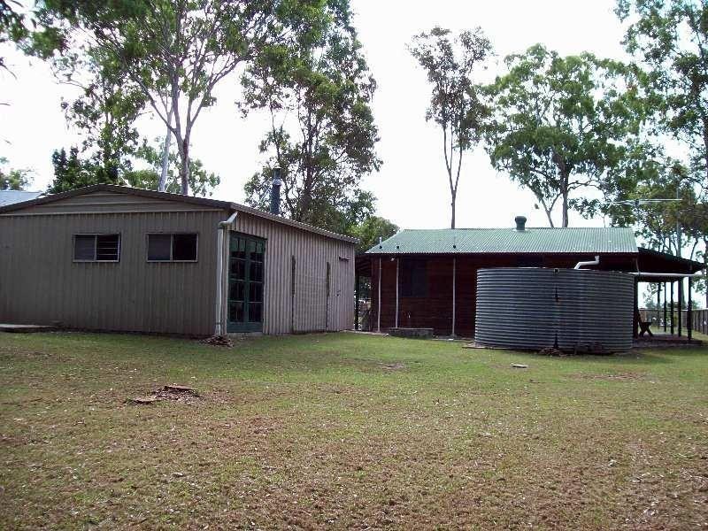 72 Coondooroopa Drive, Macleay Island QLD 4184