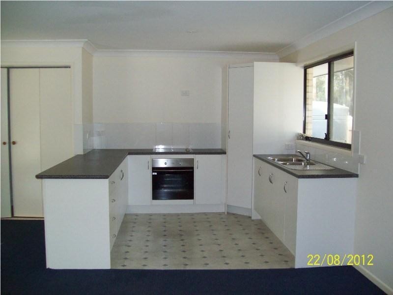 10 Pecan Street, Macleay Island QLD 4184