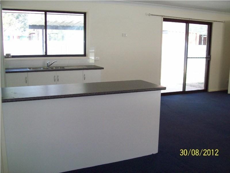 10 Pecan Street, Macleay Island QLD 4184