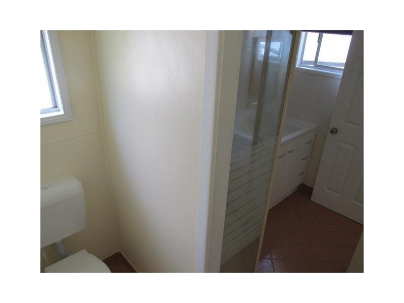 30 Scarborough Terrace, Macleay Island QLD 4184