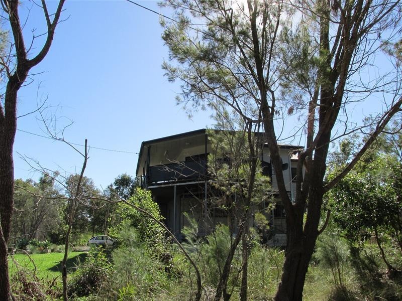 57 Wirralee Street, Macleay Island QLD 4184