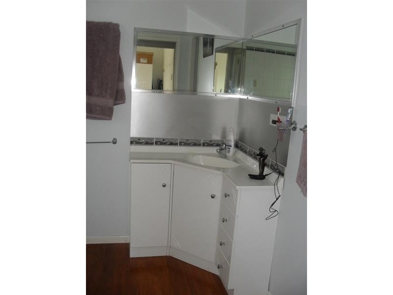 57 Wirralee Street, Macleay Island QLD 4184