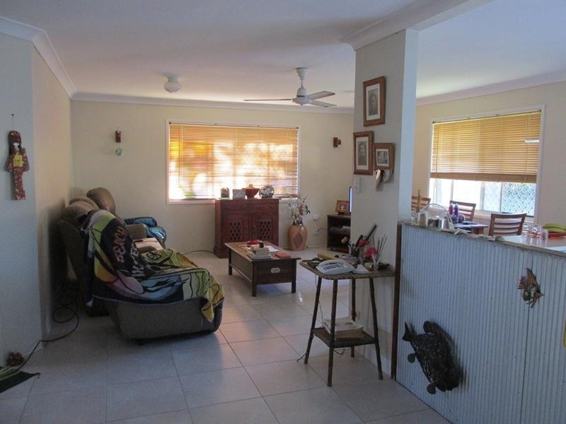 5 Deviot Street, Macleay Island QLD 4184