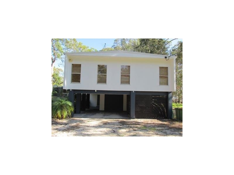 3 Attunga Street, Macleay Island QLD 4184