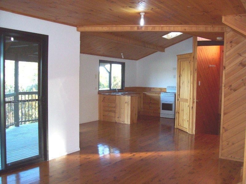 22 Deviot Street, Macleay Island QLD 4184