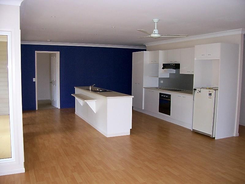 14 Mel Street, Macleay Island QLD 4184