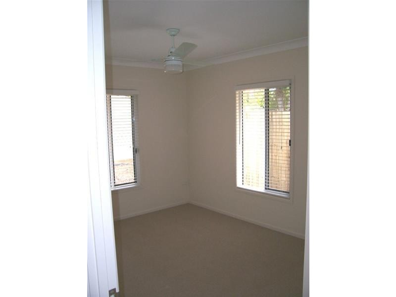 14 Mel Street, Macleay Island QLD 4184