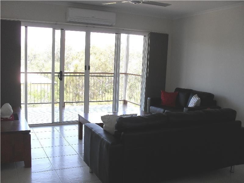 50 Eastbourne Terrace, Macleay Island QLD 4184