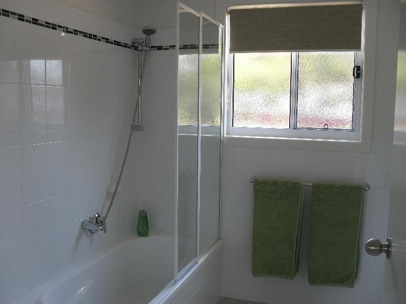 50 Eastbourne Terrace, Macleay Island QLD 4184