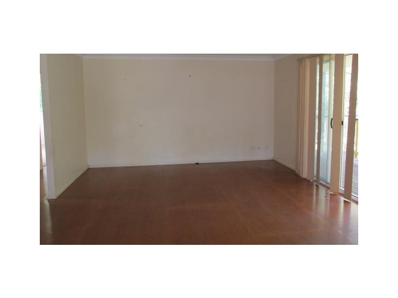 13 Benowa Street, Macleay Island QLD 4184