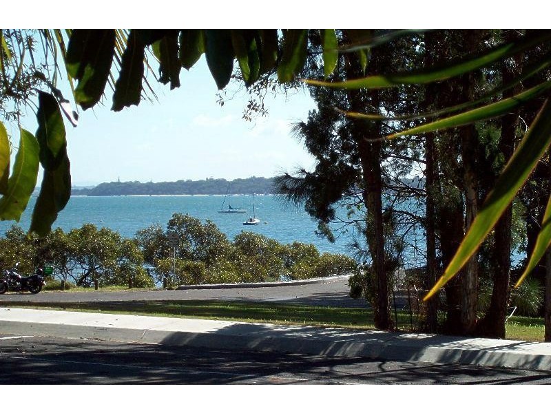 29 Dalpura Street, Macleay Island QLD 4184