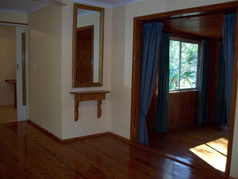 29 Dalpura Street, Macleay Island QLD 4184