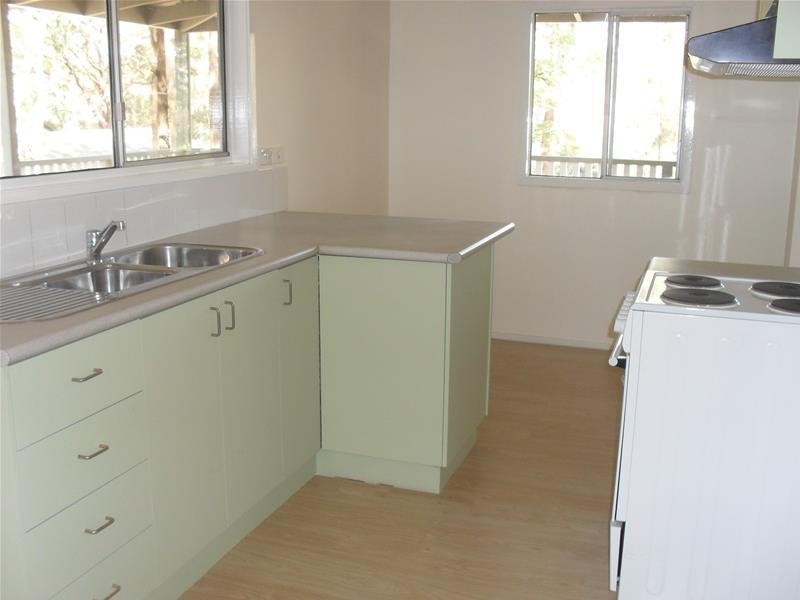 10 Brolga Street, Macleay Island QLD 4184