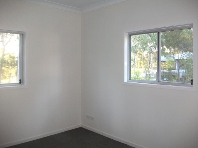 10 Brolga Street, Macleay Island QLD 4184