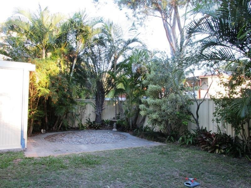 12 Orana Street, Macleay Island QLD 4184