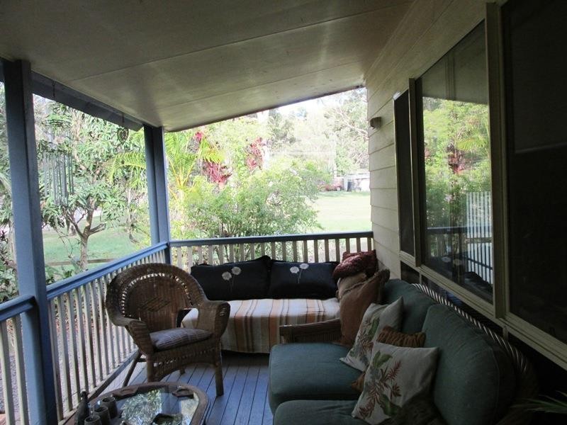 12 Orana Street, Macleay Island QLD 4184