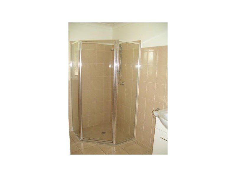 187 High Central Road, Macleay Island QLD 4184