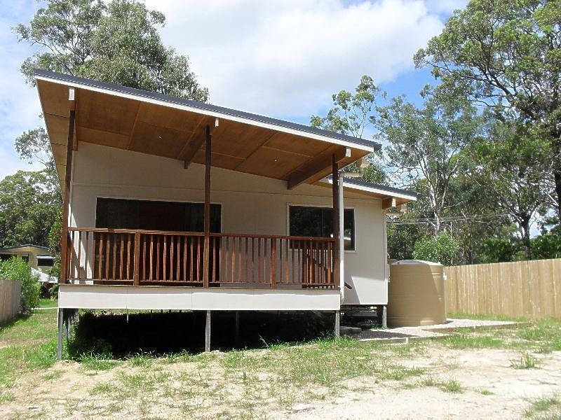 3 Eumina Street, Macleay Island QLD 4184