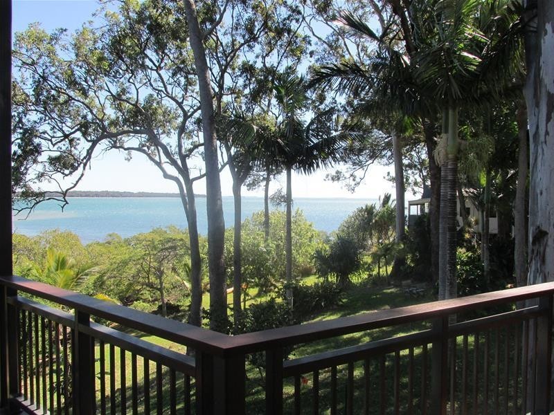 85 Coondooroopa Drive, Macleay Island QLD 4184