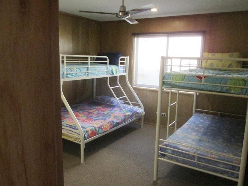 85 Coondooroopa Drive, Macleay Island QLD 4184