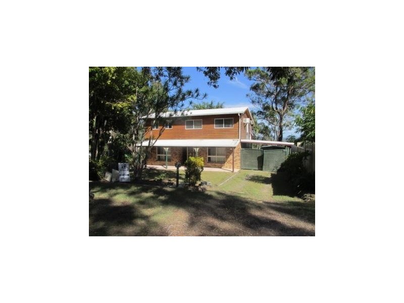 11 Piccaninny Street, Macleay Island QLD 4184
