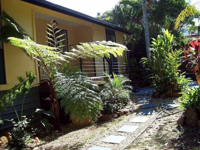 18 Glen Street, Macleay Island QLD 4184