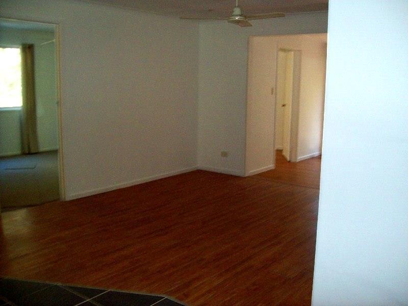 18 Glen Street, Macleay Island QLD 4184