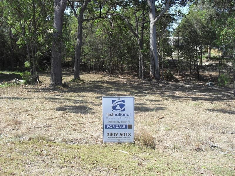 73 Eastbourne Terrace, Macleay Island QLD 4184