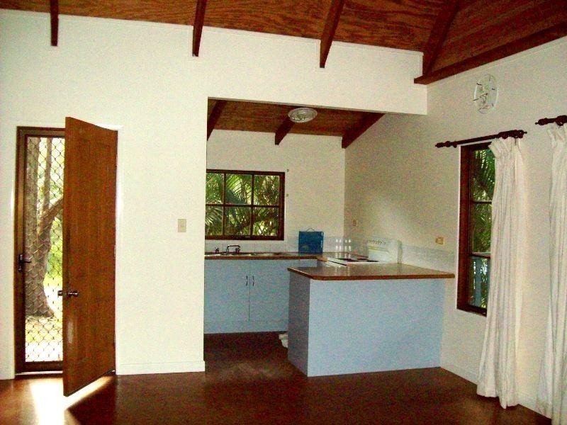 17 Derwent Street, Macleay Island QLD 4184