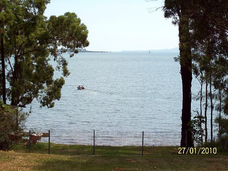 30 Curlew Street, Macleay Island QLD 4184